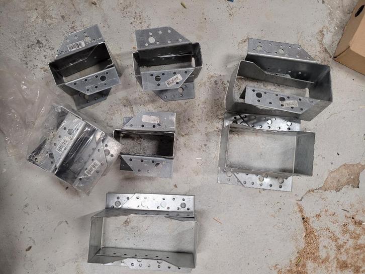 Sabot poutrelles bois - diverses diemnsions, Doe-het-zelf en Bouw, IJzerwaren en Bevestigingsmiddelen, Zo goed als nieuw, Overige typen