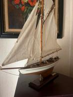 Mooie zeilbootje, Hobby en Vrije tijd, Modelbouw | Boten en Schepen, Ophalen, Zo goed als nieuw