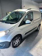 Ford Transit courier : essence, Argent ou Gris, Achat, Euro 6, 3 places