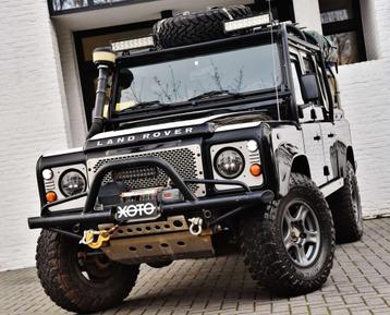 Land Rover Defender 110 DCPU CREW CAB 2.2 TD * CAMPER / DESS beschikbaar voor biedingen