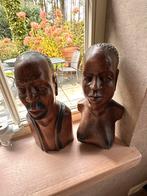 2 vieilles statues africaines en bois, Enlèvement ou Envoi