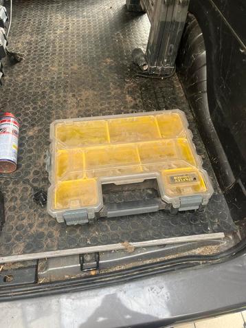 Dewalt fatmax organizer beschikbaar voor biedingen