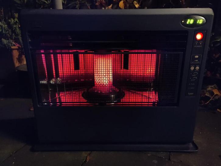 Zibro Kamin SRE 260 Petroleum Laser Kachel 6.1 kW, Huis en Inrichting, Kachels, Gebruikt, Vrijstaand, Petroleumkachel, Overige brandstoffen