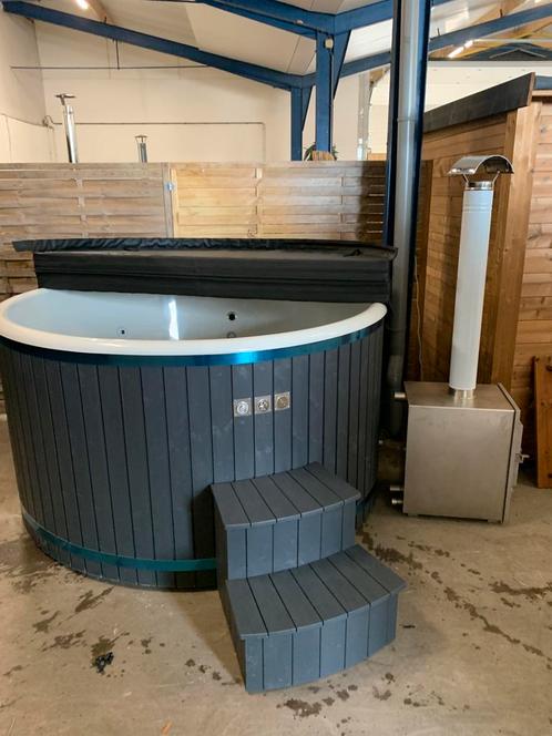 Hottub Demo model externe kachel - bezorging en garantie, Tuin en Terras, Zwembad-toebehoren, Zo goed als nieuw, Filter, Ophalen