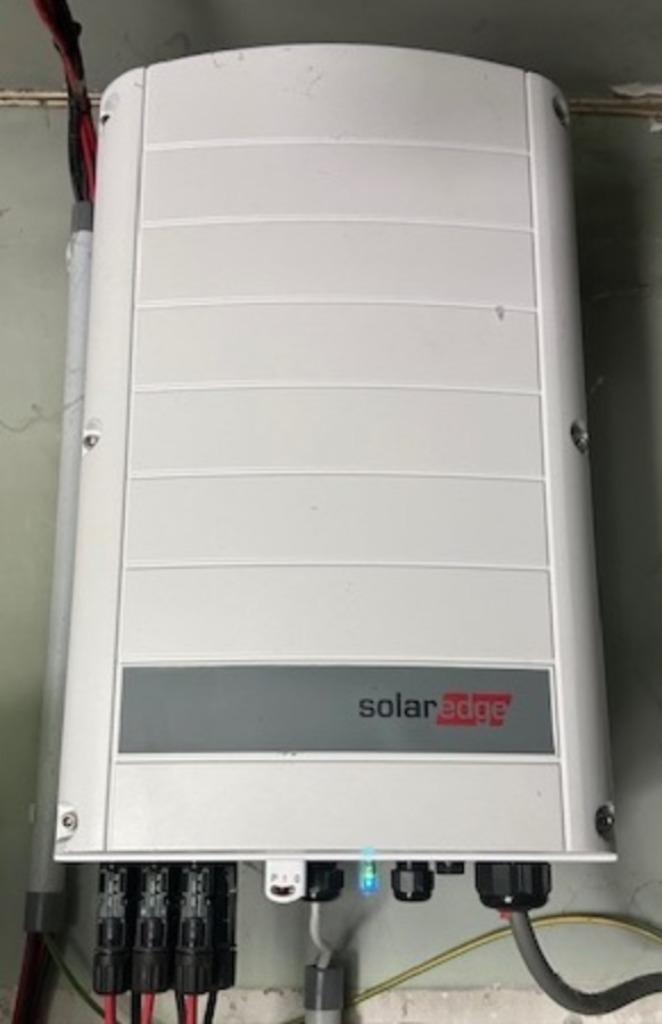 SolarEdge 10k hdi Delta omvormer met 8 jaar fabrieksgarantie, Doe-het-zelf en Bouw, Zonnepanelen en Toebehoren, Zo goed als nieuw