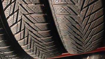 175/65r14 continental 30€ per stuk met montage  beschikbaar voor biedingen