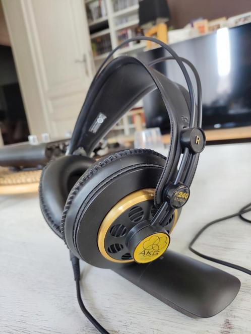 AKG K240 Studio, Informatique & Logiciels, Casques micro, Comme neuf, Over-ear, Filaire, Enlèvement ou Envoi