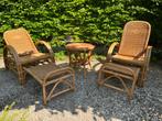 Rotan lounge set met 2 stoelen en tafeltje divers gebruik, Ophalen, Rotan