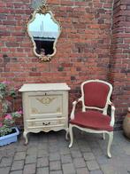 Vintage Kast + spiegel + stoel Louis stijl = 50 EUR, Ophalen, Zo goed als nieuw