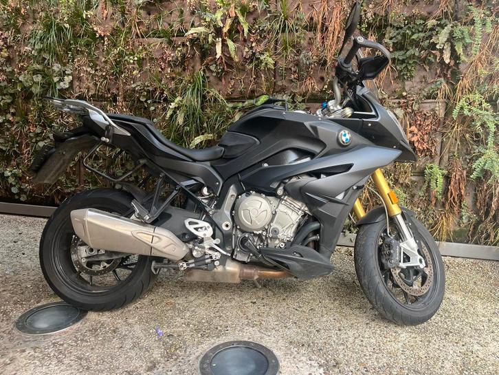 BMW S1000XR 2019 prachtoccasie, Motoren, Motoren | BMW, Particulier, SuperMoto, meer dan 35 kW, 4 cilinders, Minimaal motorrijbewijs A1