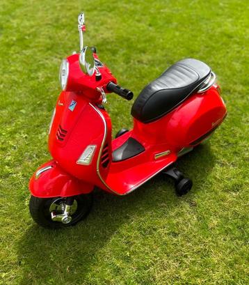 Vespa Piaggio electrische kinderscooter NIEUW