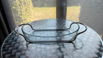 Plat Pyrex ovale 35 cm avec support, Enlèvement, Utilisé, Ovale