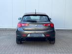 ✅Alfa Romeo Giulietta 1.4 i 12 Maanden GARANTIE Airco Isofix, Auto's, Alfa Romeo, Voorwielaandrijving, Euro 5, Stof, Zwart
