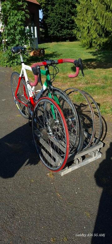 Vlaanders cours fiets beschikbaar voor biedingen