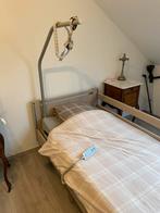 Lit médical électrique, Divers, Enlèvement, Comme neuf