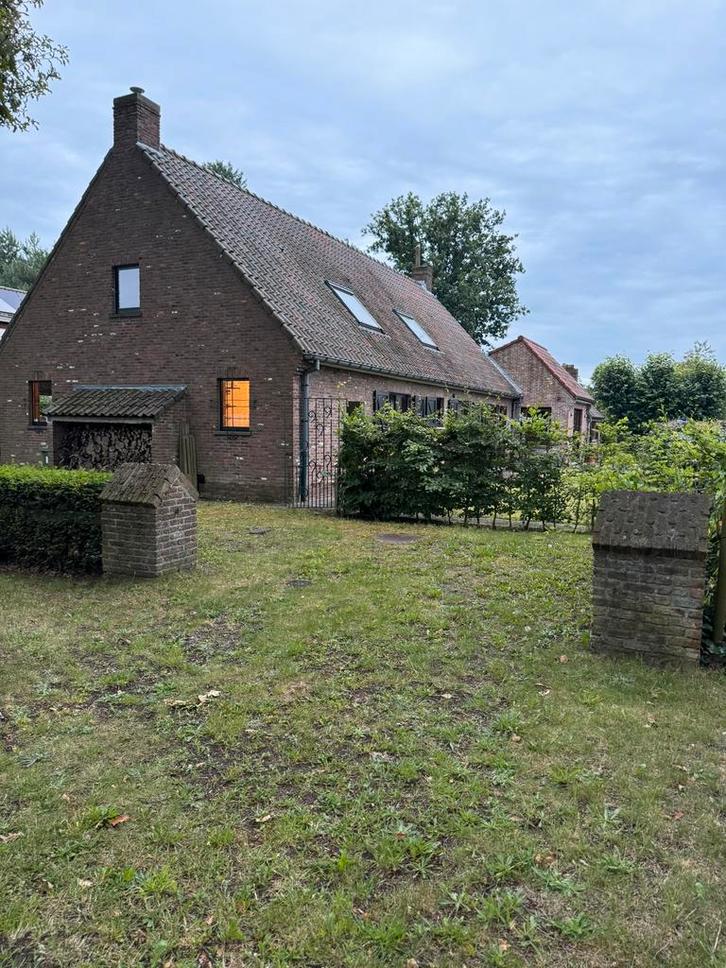 Centraal gelegen gezinsvilla te huur in de Pinte 260 m², Immo, Maisons à louer, Gand, Maison individuelle, En direct du propriétaire