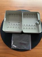 Nouvelle boîte à clés laquée grise 20 clés, Enlèvement ou Envoi, Neuf