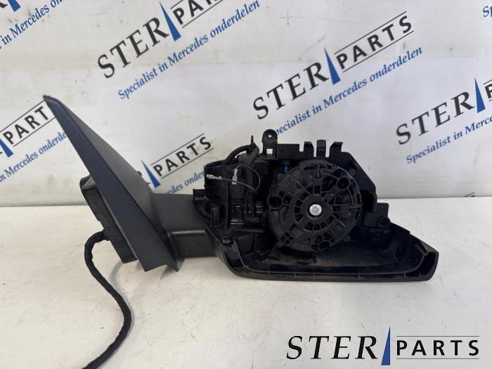 Buitenspiegel rechts van een Mercedes A-Klasse, Auto-onderdelen, Spiegels, Mercedes-Benz, Gebruikt, 3 maanden garantie, Ophalen of Verzenden