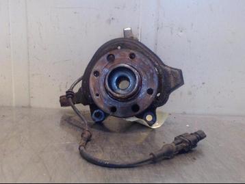 FUSEE LINKS VOOR Opel Corsa C (F08 / 68) (|13154317|) beschikbaar voor biedingen