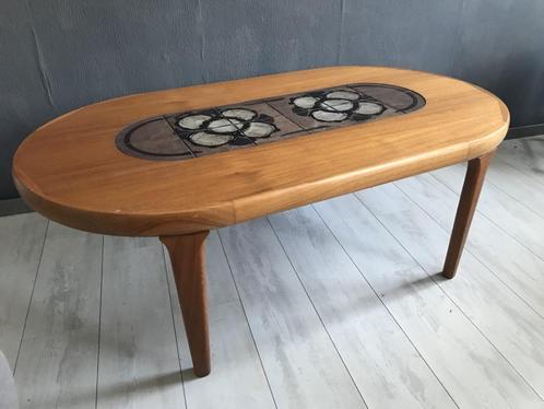 Table Basse Vintage Scandinave Jr. 60, Maison & Meubles, Tables | Tables de salon, Utilisé, Moins de 50 cm, 50 à 100 cm, 100 à 150 cm