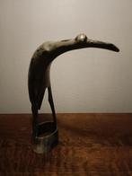 Handgemaakte sculptuur vogel uit hoorn., Antiek en Kunst, Ophalen