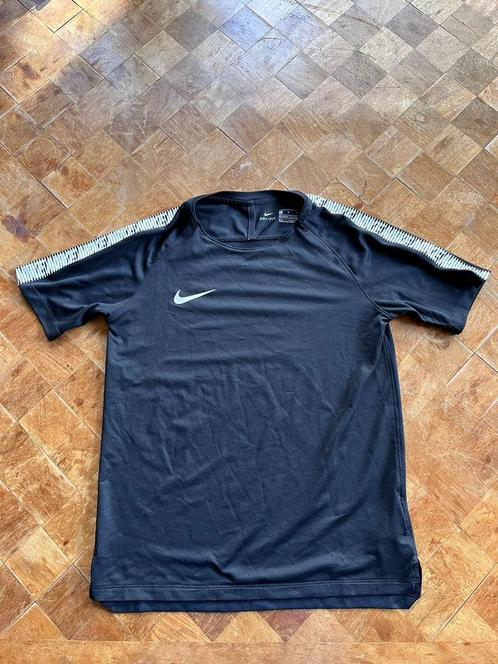 Zwart sport t-shirt, Nike, kind 12-13 jaar, 147/158cm, Kinderen en Baby's, Kinderkleding | Maat 158