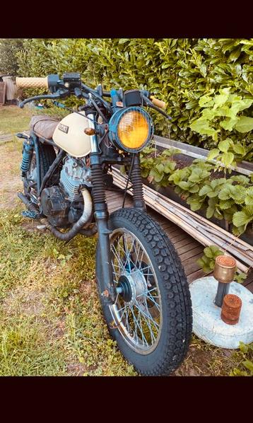 Scrambler suzuki GN250