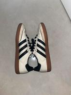 Samba Adidas beige zwart, Kleding | Dames, Schoenen, Ophalen, Schoenen met lage hakken, Adidas, Beige
