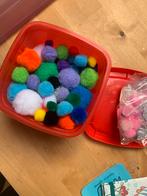 Pompons de différentes tailles et couleurs, Enlèvement ou Envoi, Neuf, Matériel