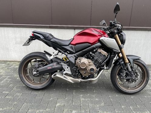 Honda CB650R 35kw 2022, Red, Motoren, Motoren | Honda, Bedrijf, Naked bike, 12 t/m 35 kW, 4 cilinders, Ophalen of Verzenden