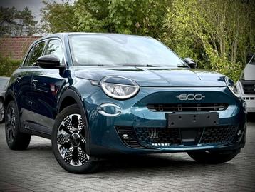Fiat 600 600 1.2 Hybrid La Prima DCT (bj 2025, automaat) beschikbaar voor biedingen
