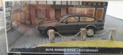 Alfa Romeo GTV6 Octopussy 007 1:43, Hobby & Loisirs créatifs, Voitures miniatures | 1:43, Utilisé, Voiture, Autres marques, Enlèvement ou Envoi