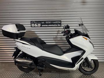 Honda Forza 300 ABS 19KW + Garantie + GRATIS onderhoud!