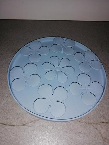 Honden verrijkingsmat  beschikbaar voor biedingen