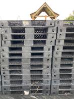 Kunststof palletten, vierkant, 74 stuks, Enlèvement ou Envoi, Comme neuf