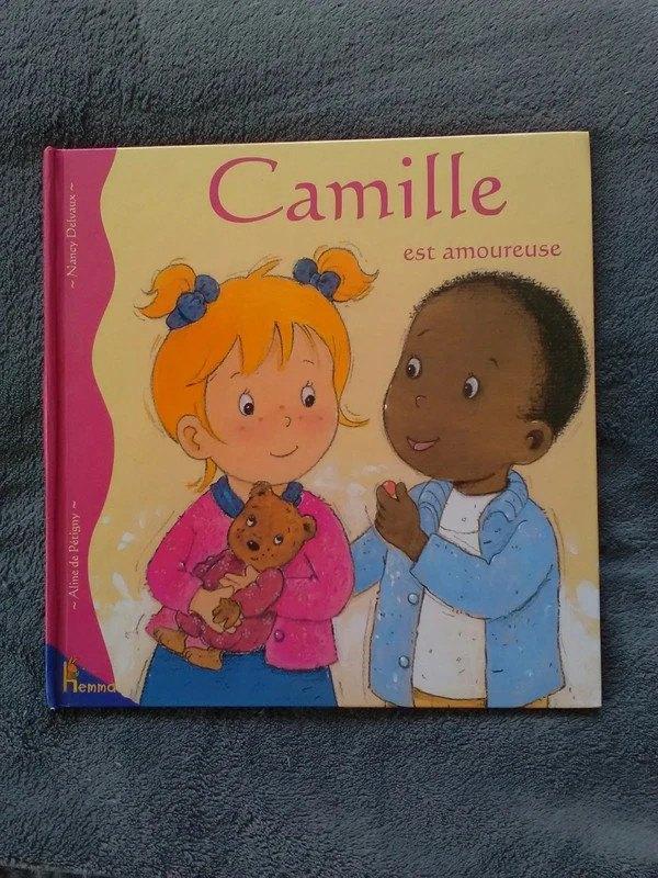 "Camille est amoureuse" Aline de Pétigny (2002), Livres, Livres pour enfants | 4 ans et plus, Utilisé, Fiction général, 4 ans