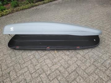 dakkoffer / skikoffer +- 325 liter beschikbaar voor biedingen