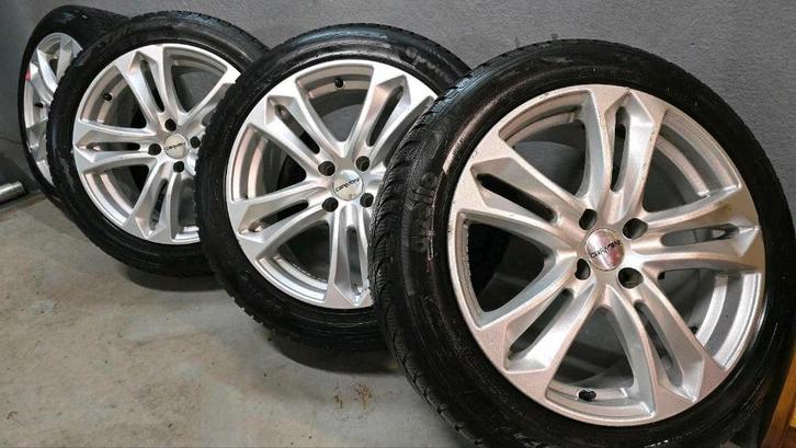 Kia Stonic winterset - 205/55 R17 95V, Auto-onderdelen, Banden en Velgen, Banden en Velgen, Winterbanden, 17 inch, 205 mm, Personenwagen