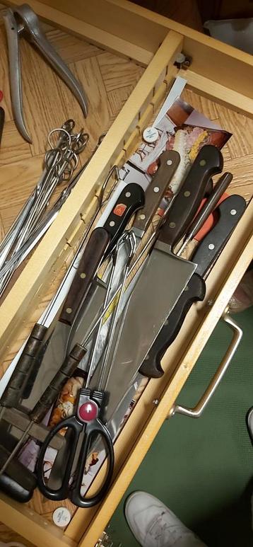Koken Professioneel keukengereedschap van Restaurant Kok. beschikbaar voor biedingen