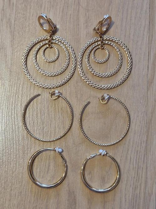 Set Van 3 Paar Oorbellen Met Knijpers, Handtassen en Accessoires, Oorbellen, Nieuw, Overige materialen, Goud, Ophalen of Verzenden