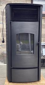 Stijvolle en efficiënte kachel te koop!, Huis en Inrichting, Kachels, Ophalen, Overige brandstoffen, Zo goed als nieuw, Pelletkachel