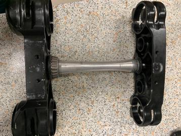 Kopserie triplex clamp Ktm Gasgas  beschikbaar voor biedingen