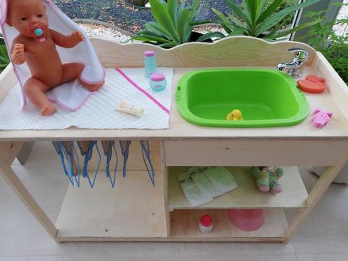 Nieuw groot houten poppen verzorgmeubel met inox kraan L 1.1, Kinderen en Baby's, Speelgoed | Speeltafels, Nieuw, Ophalen
