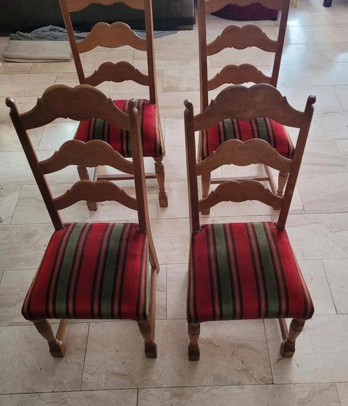Schitterende vintage stoelen van massief eikenhout met gesto, Antiek en Kunst, Antiek | Meubels | Stoelen en Sofa's, Ophalen