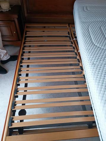 2 sommiers  Latoflex inclinables  beschikbaar voor biedingen