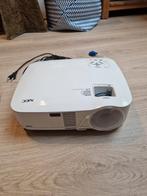 NEC Vt695 beamer, Audio, Tv en Foto, Beamers, Ophalen of Verzenden, Zo goed als nieuw