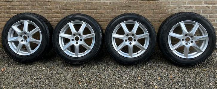 Velgen + winterbanden 215/60R17 96H Nissan Qashqai, Auto-onderdelen, Banden en Velgen, Banden en Velgen, Winterbanden, 17 inch