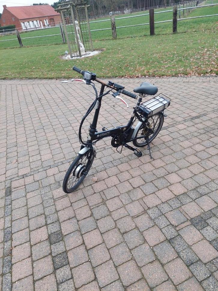 Mini fiets /plooifiets met batterij, Fietsen en Brommers, Elektrische fietsen, Ophalen