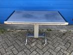 Veterinaire behandeltafel verrijdbaar met RVS blad