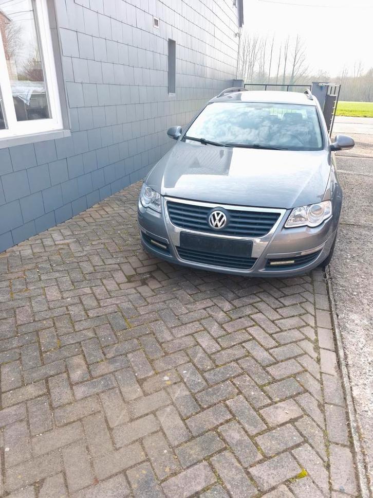 VW passat break 2850€, Autos, Volkswagen, Particulier, Passat, Bluetooth, Ordinateur de bord, Essence, Break, Enlèvement